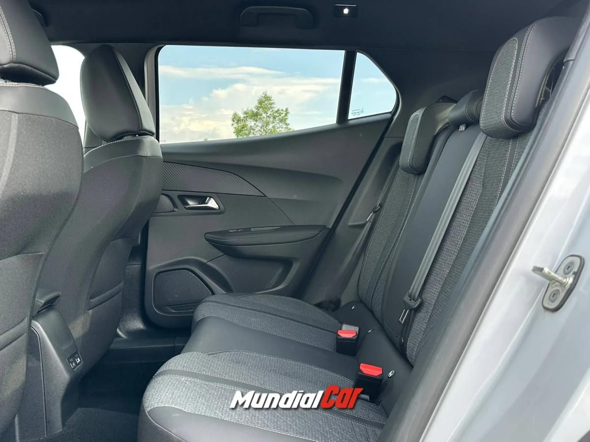 peugeot-2008-2023-gasolina-1199cc