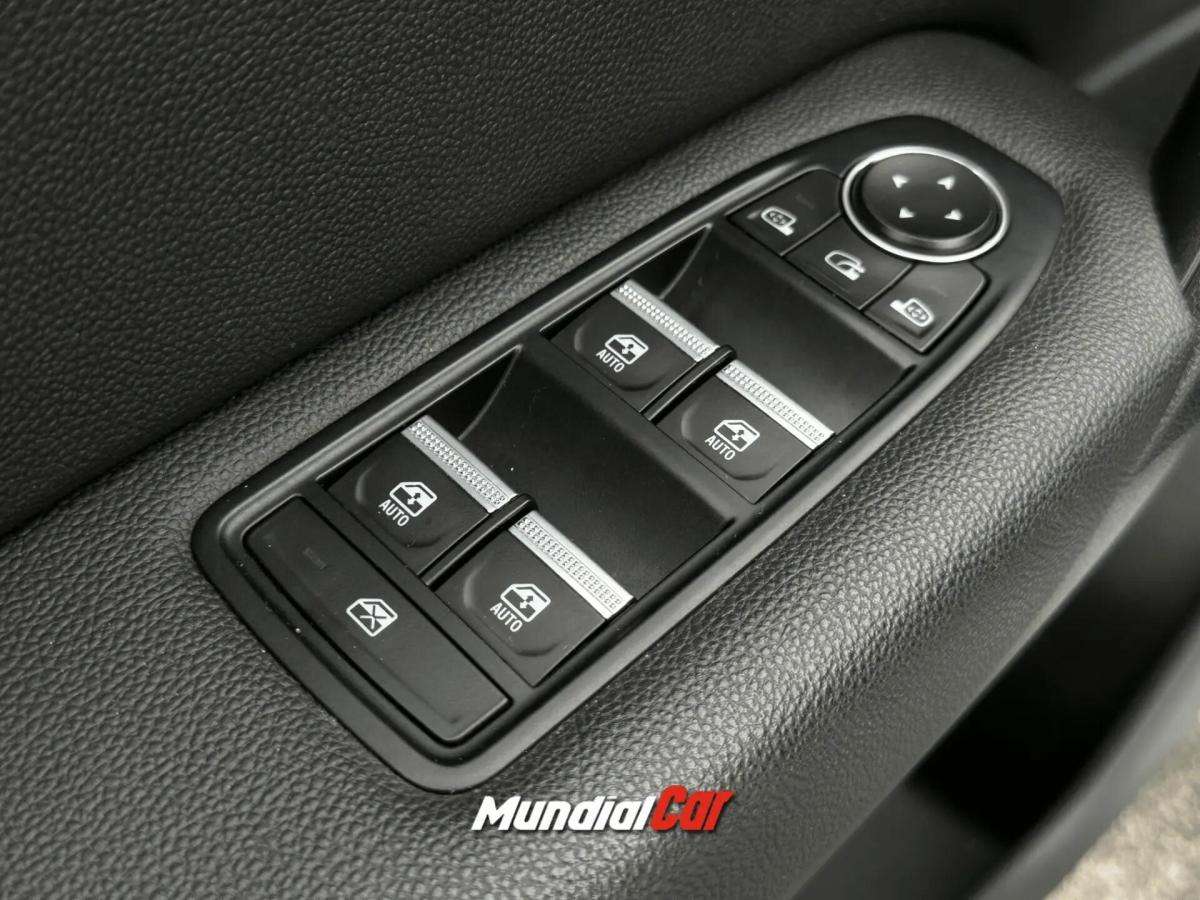 renault-captur-2022-hibrido-a-gasolina-1598cc
