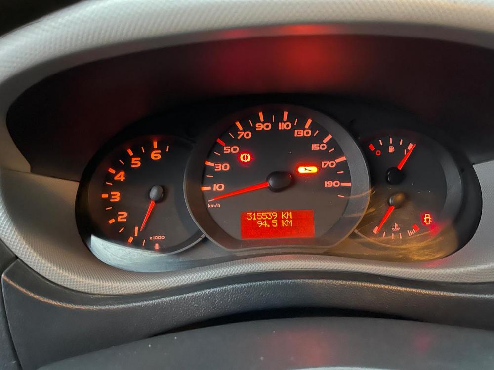 renault-master-2013-diesel-2298cc