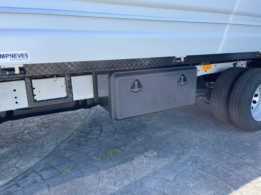ford-transit-2026-diesel-1996cc
