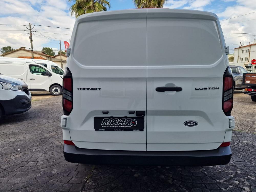 ford-transit-custom-2025-diesel-1996cc