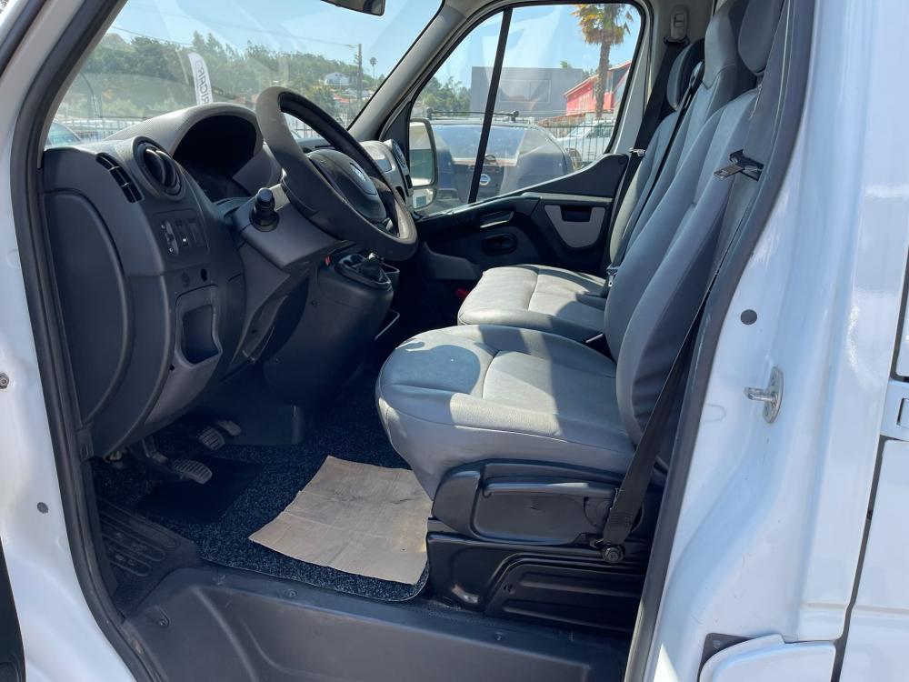 renault-master-2015-diesel-2299cc