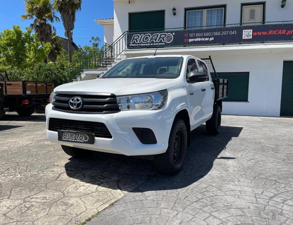 toyota-hilux-2018-diesel-2393cc
