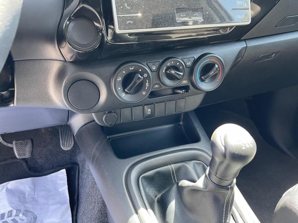 toyota-hilux-2018-diesel-2393cc