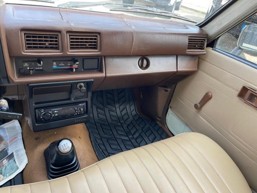toyota-hilux-1986-diesel-2446cc