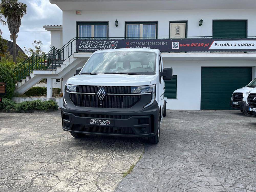 renault-master-2026-diesel-2300cc