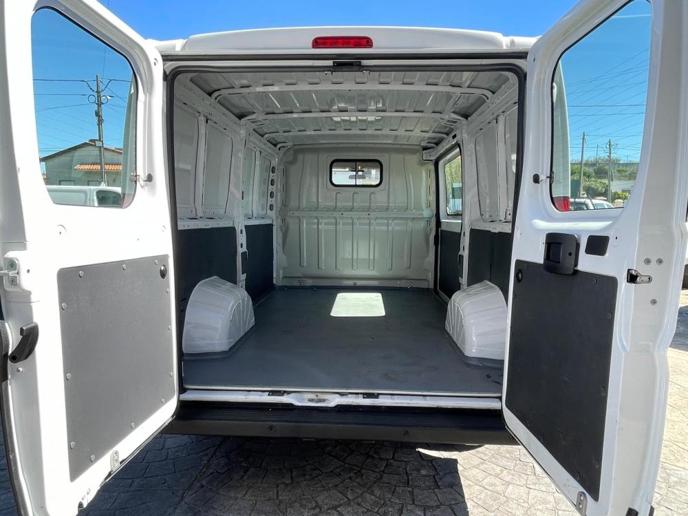 peugeot-boxer-2023-diesel-2179cc