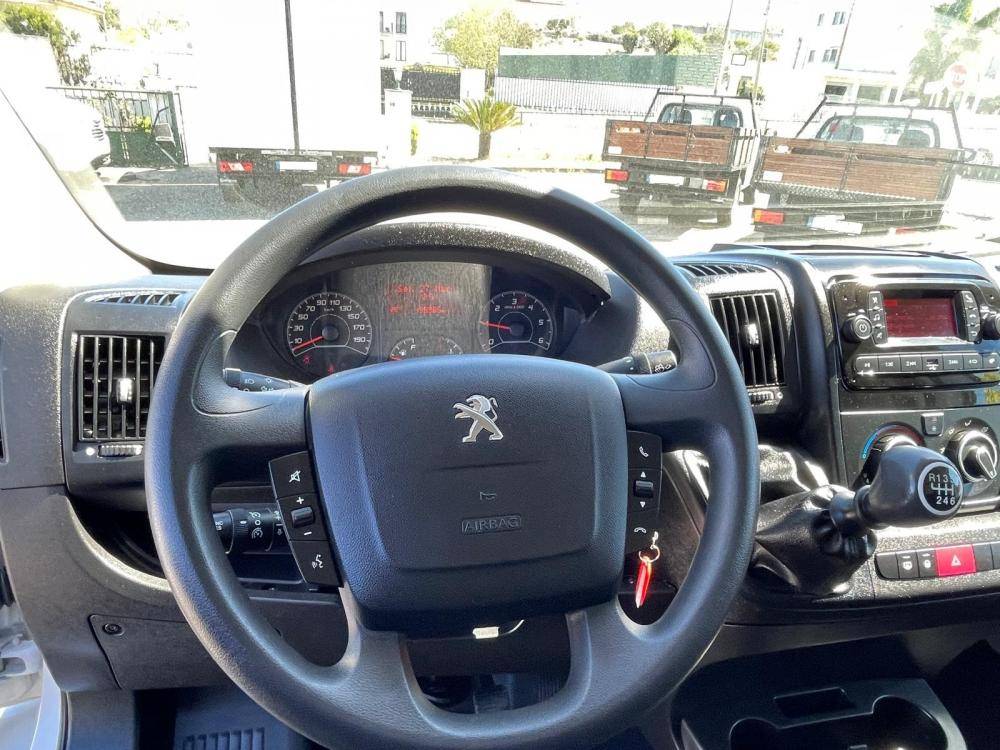 peugeot-boxer-2023-diesel-2179cc