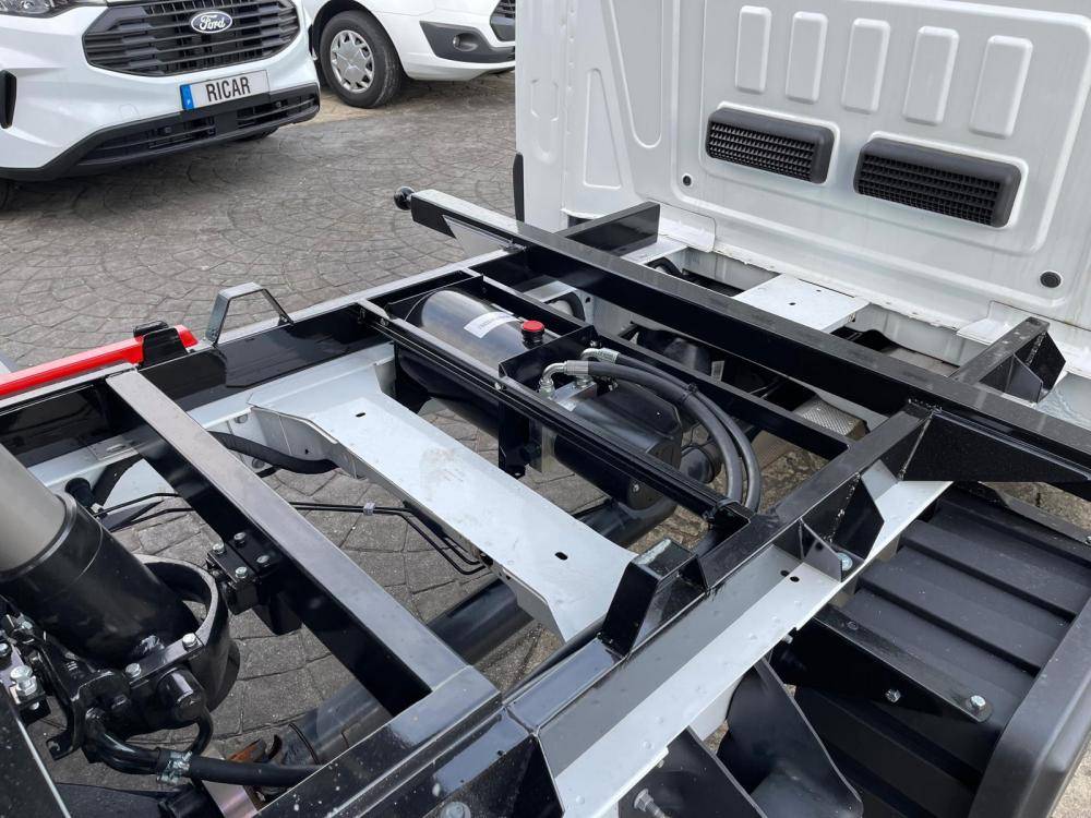 ford-transit-2026-diesel-1996cc