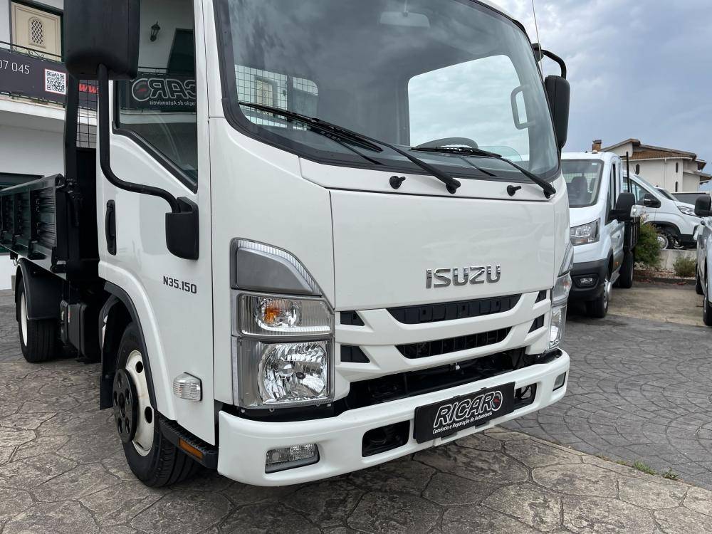 isuzu-nkr-2023-diesel-2999cc