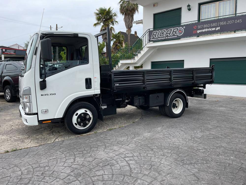 isuzu-nkr-2023-diesel-2999cc