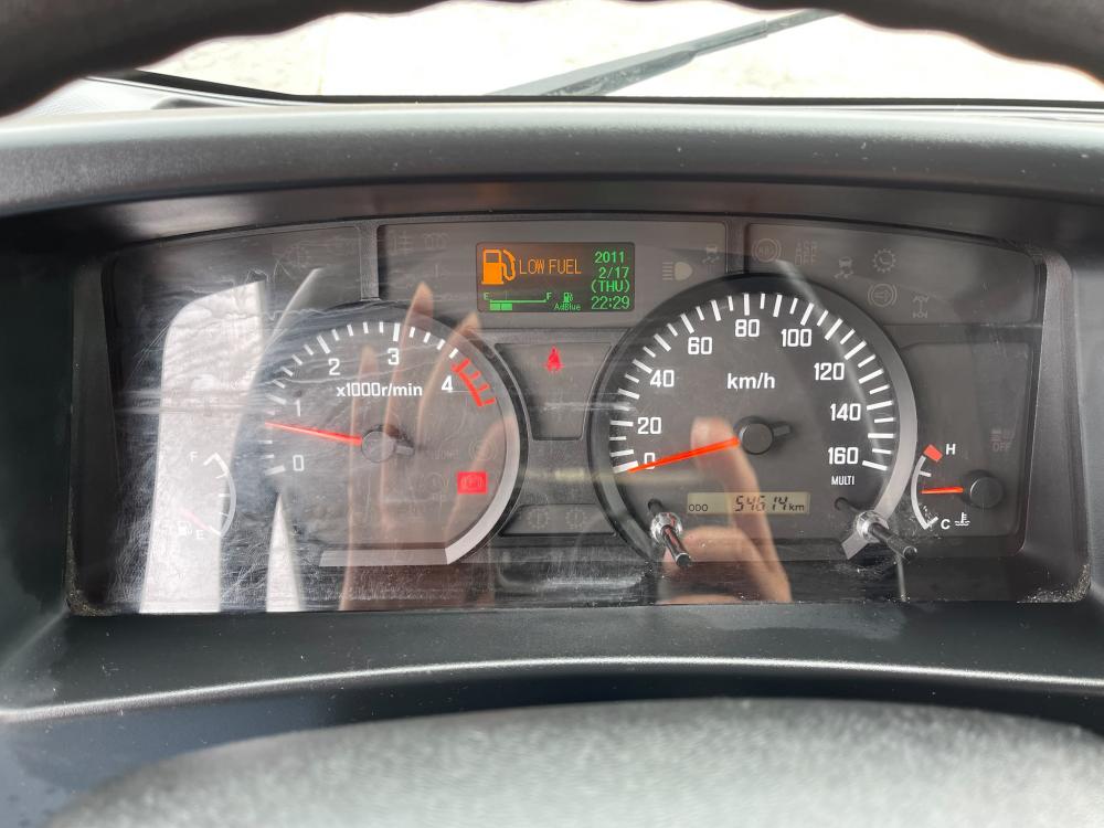 isuzu-nkr-2023-diesel-2999cc