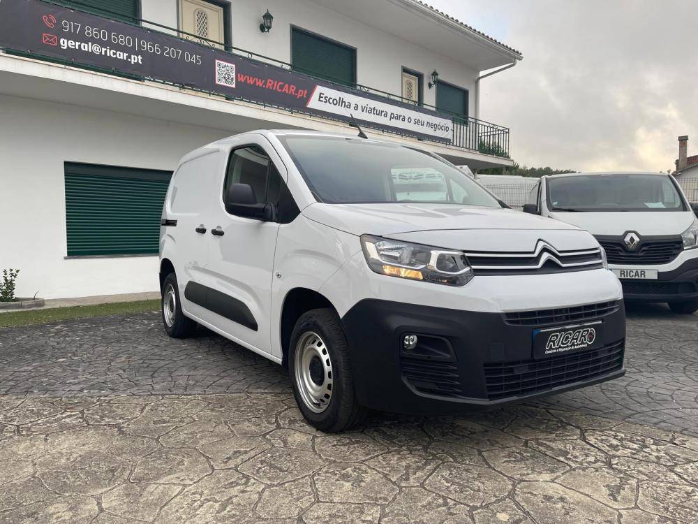 citroen-berlingo-2022-diesel-1500cc