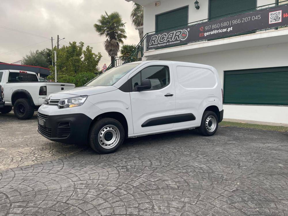 citroen-berlingo-2022-diesel-1500cc
