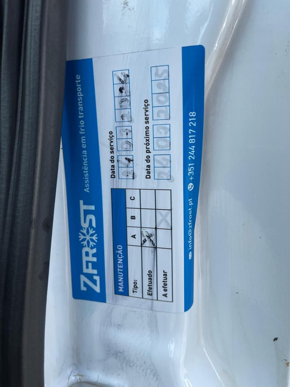 ford-transit-2009-diesel-2402cc