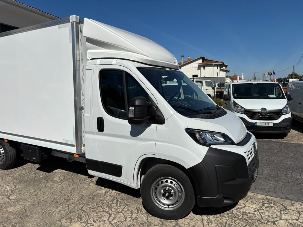 fiat-ducato-2025-diesel-2184cc