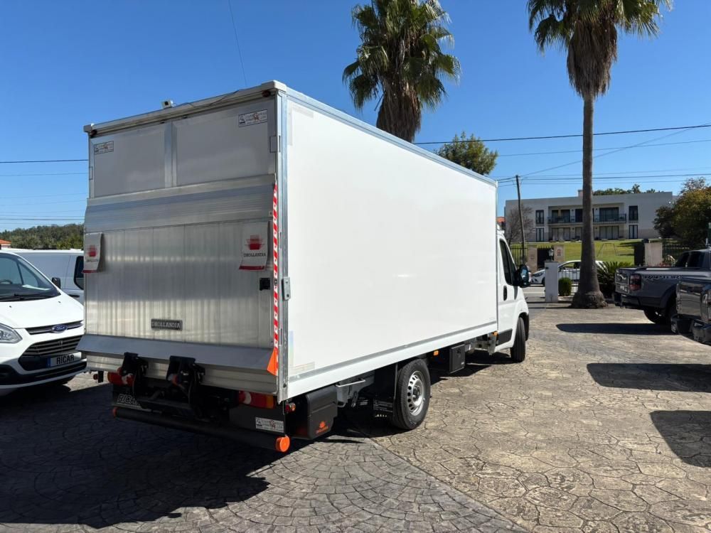 fiat-ducato-2025-diesel-2184cc