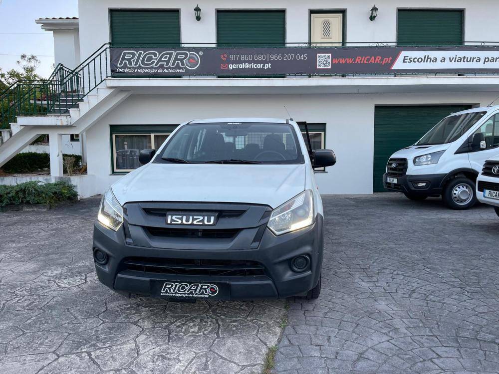 isuzu-d-max-2017-diesel-1898cc