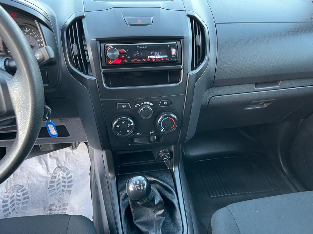 isuzu-d-max-2017-diesel-1898cc