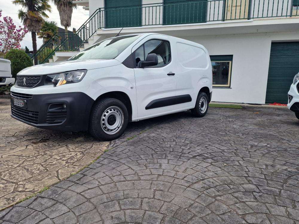 peugeot-partner-2022-diesel-1499cc