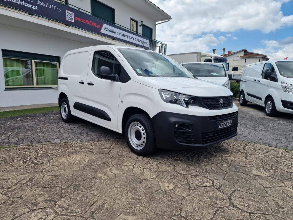 peugeot-partner-2021-diesel-1499cc