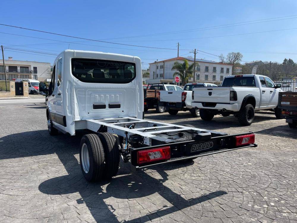 ford-transit-2026-diesel-2cc