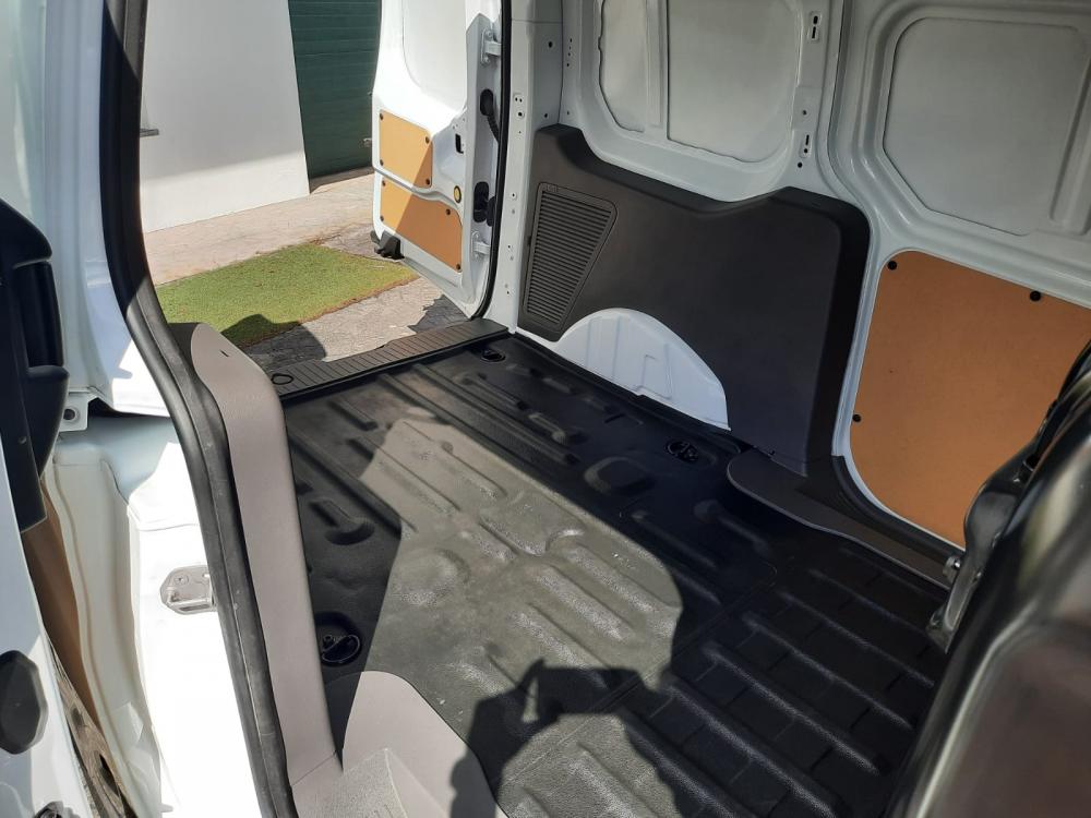 ford-transit-connect-2022-diesel-1500cc