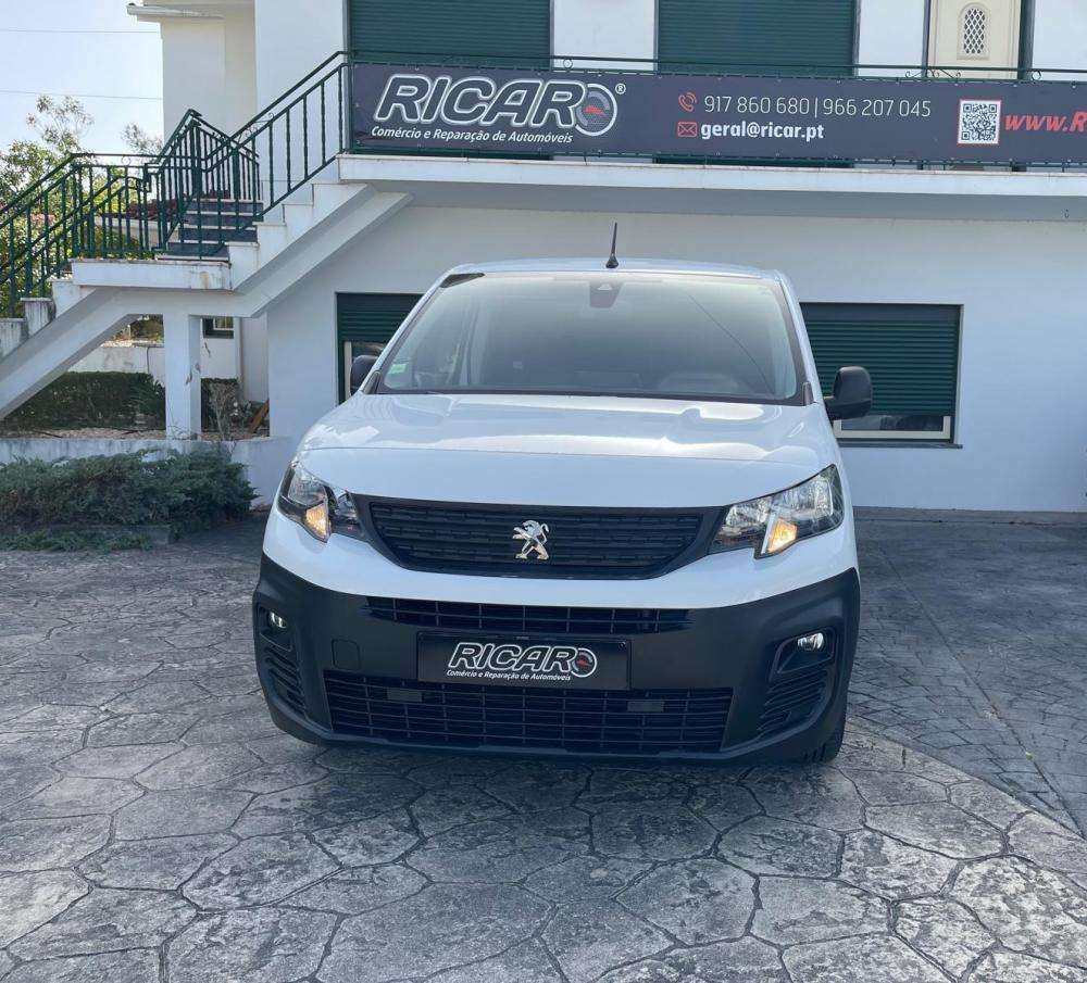 peugeot-partner-2022-diesel-1499cc