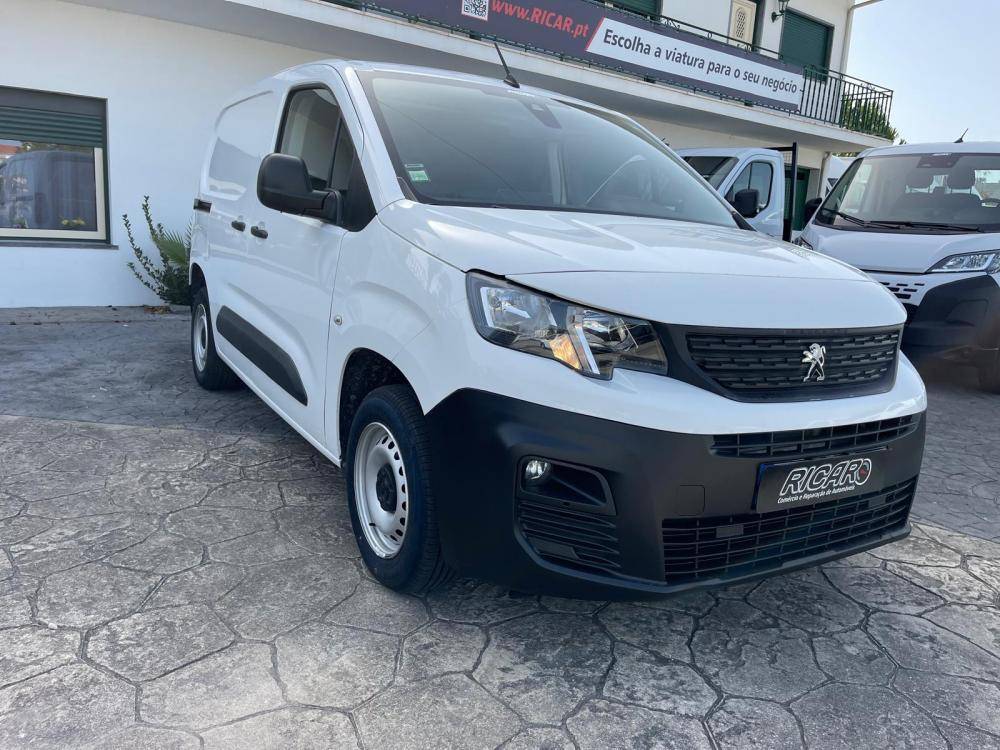 peugeot-partner-2022-diesel-1499cc