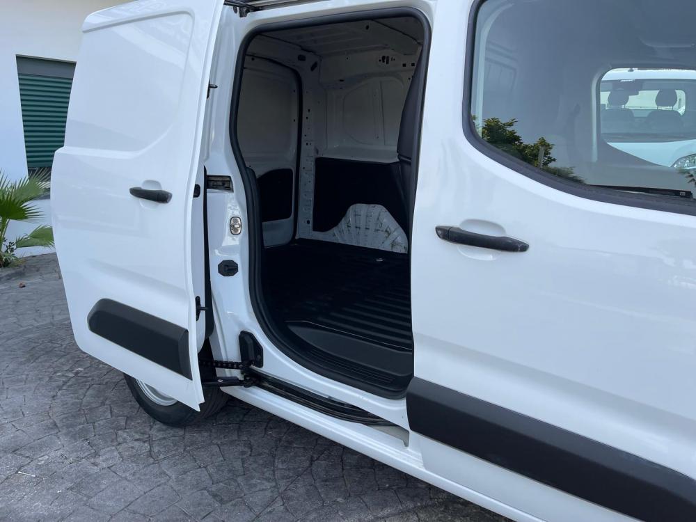 peugeot-partner-2022-diesel-1499cc