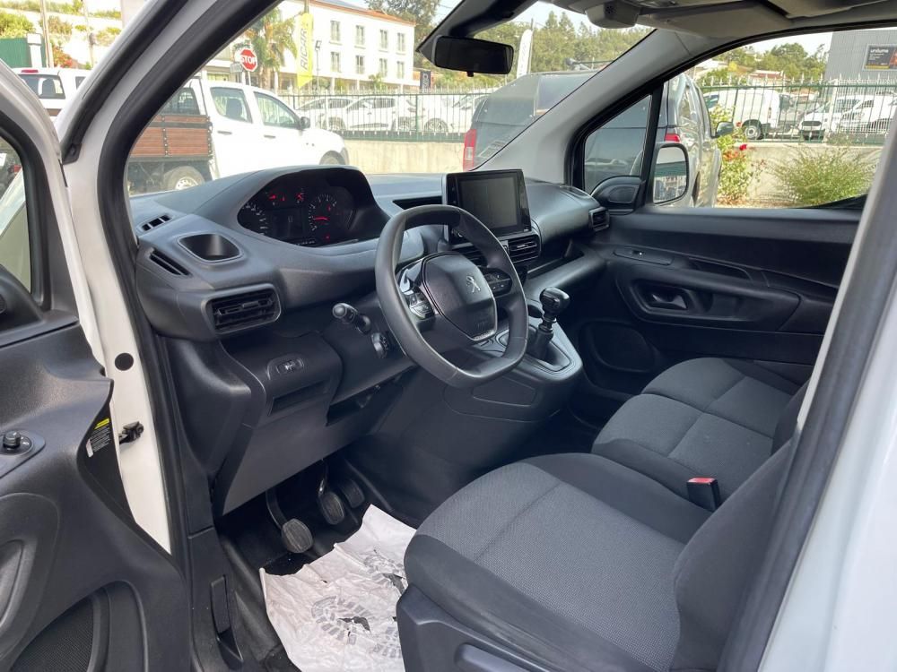 peugeot-partner-2022-diesel-1499cc