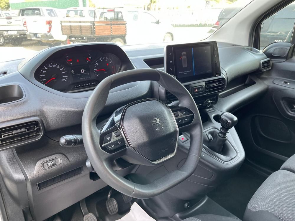 peugeot-partner-2022-diesel-1499cc