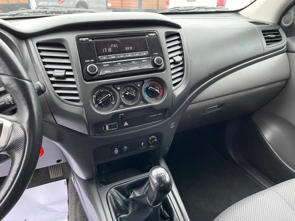 mitsubishi-l200-2019-diesel-2442cc