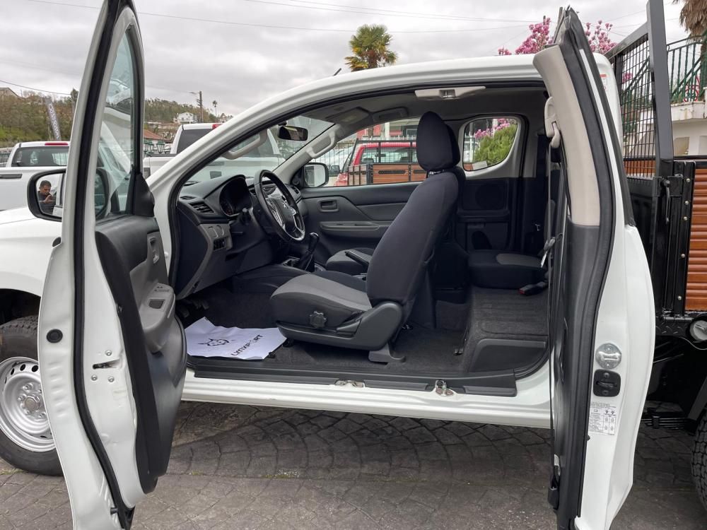 mitsubishi-l200-2019-diesel-2442cc