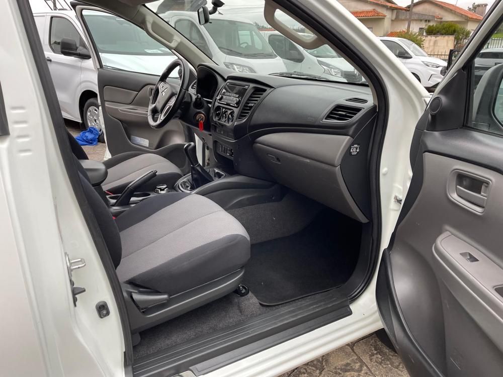 mitsubishi-l200-2019-diesel-2442cc