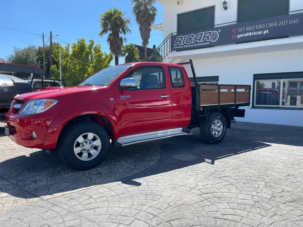 toyota-hilux-2008-diesel-2494cc