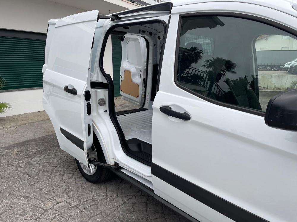 ford-transit-2020-diesel-1499cc