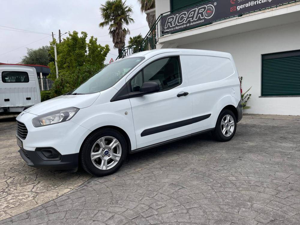 ford-transit-2020-diesel-1499cc