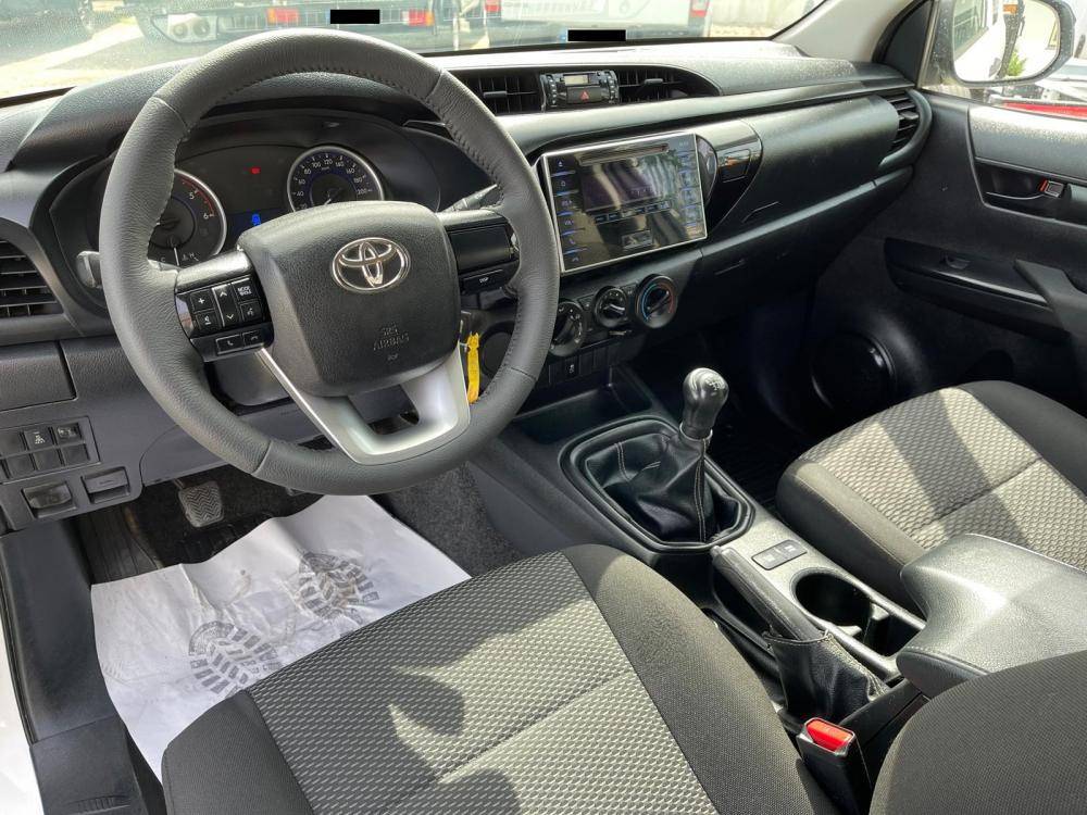 toyota-hilux-2018-diesel-2393cc