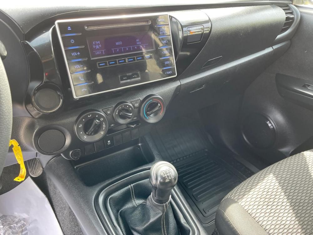 toyota-hilux-2018-diesel-2393cc