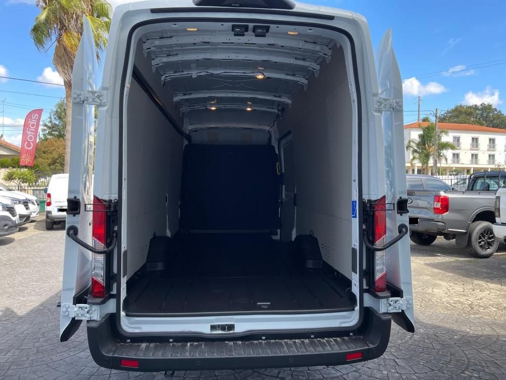 ford-transit-2025-diesel-1996cc