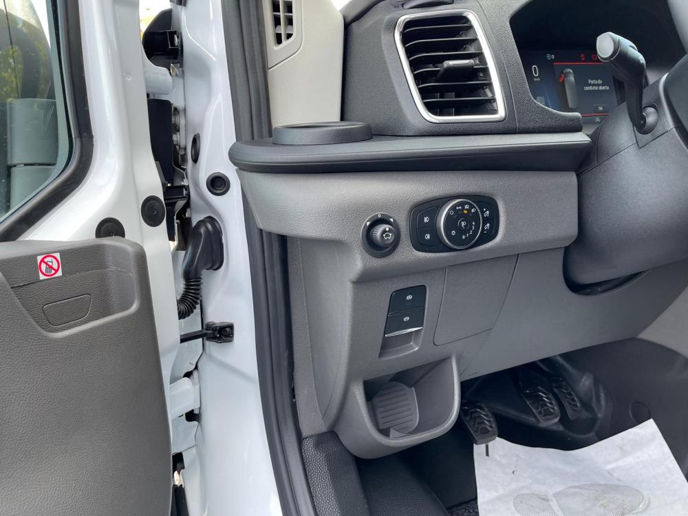 ford-transit-2025-diesel-1996cc