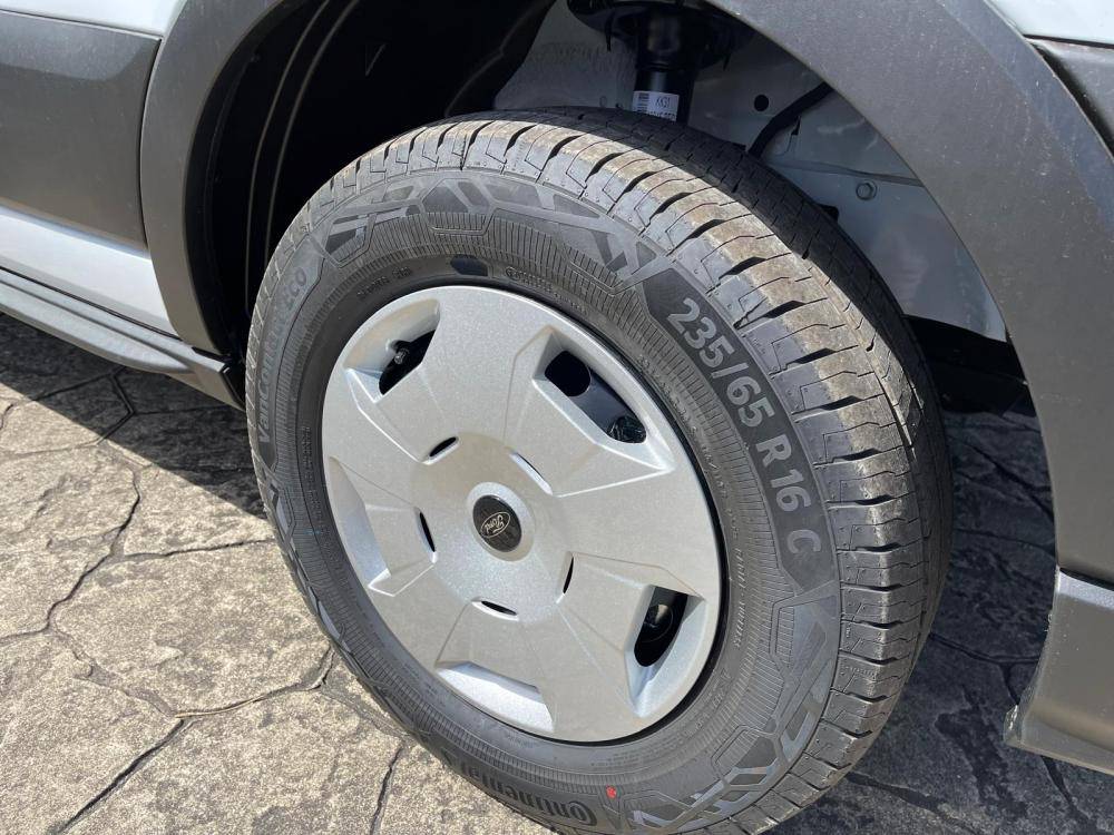 ford-transit-2025-diesel-1996cc