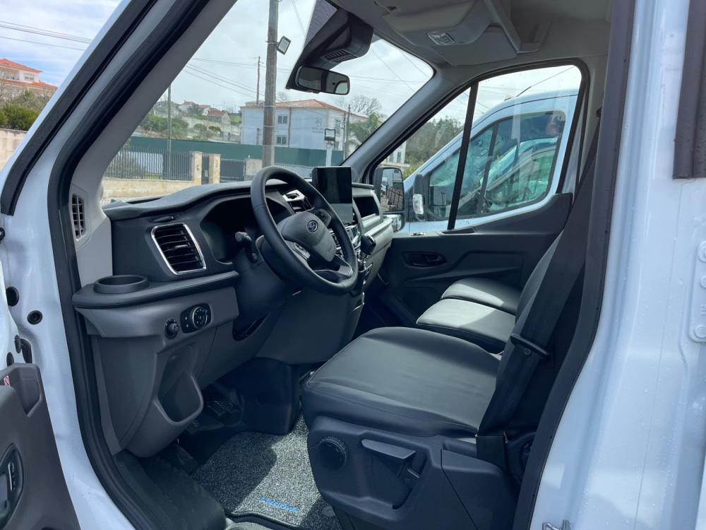 ford-transit-2025-diesel-1996cc