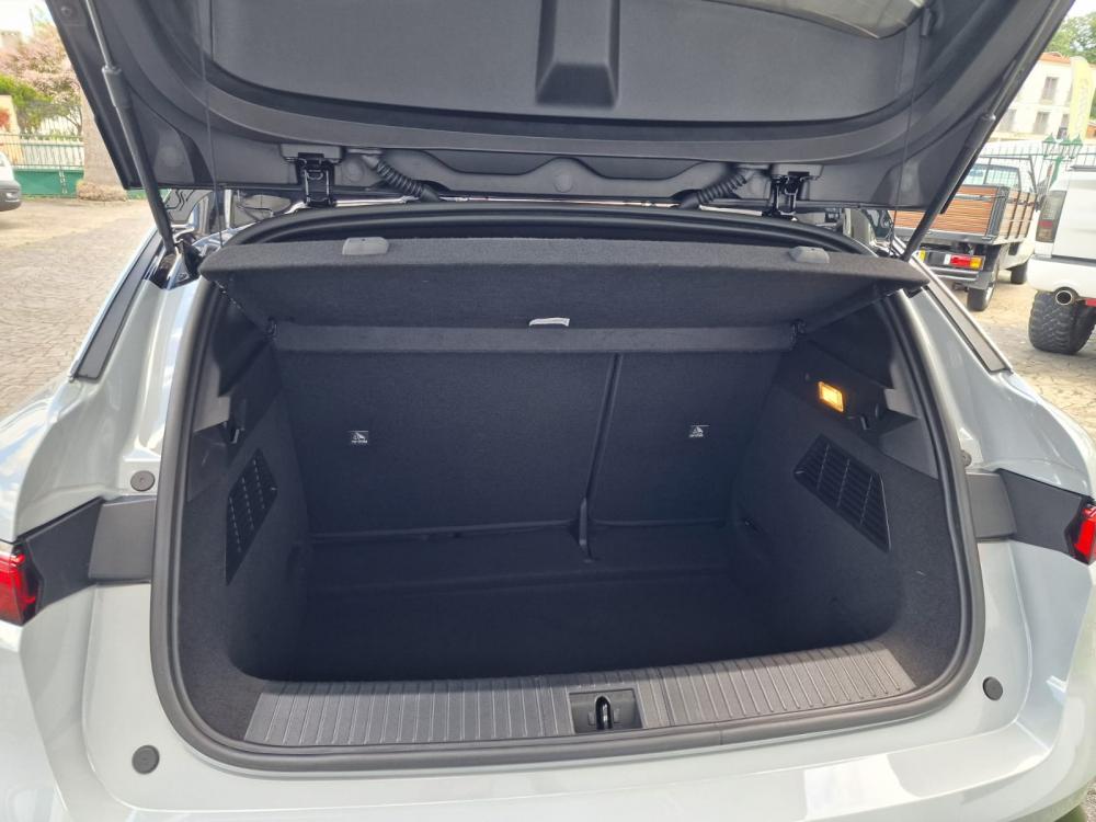 renault-megane-e-tech-2023-eletrico-0cc