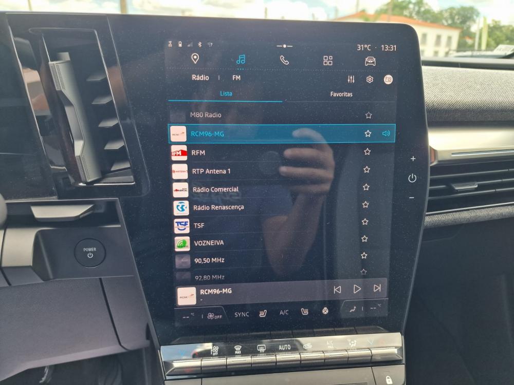 renault-megane-e-tech-2023-eletrico-0cc