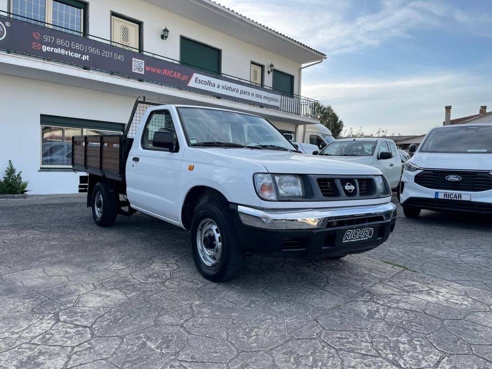 nissan-pick-up-1999-diesel-2494cc