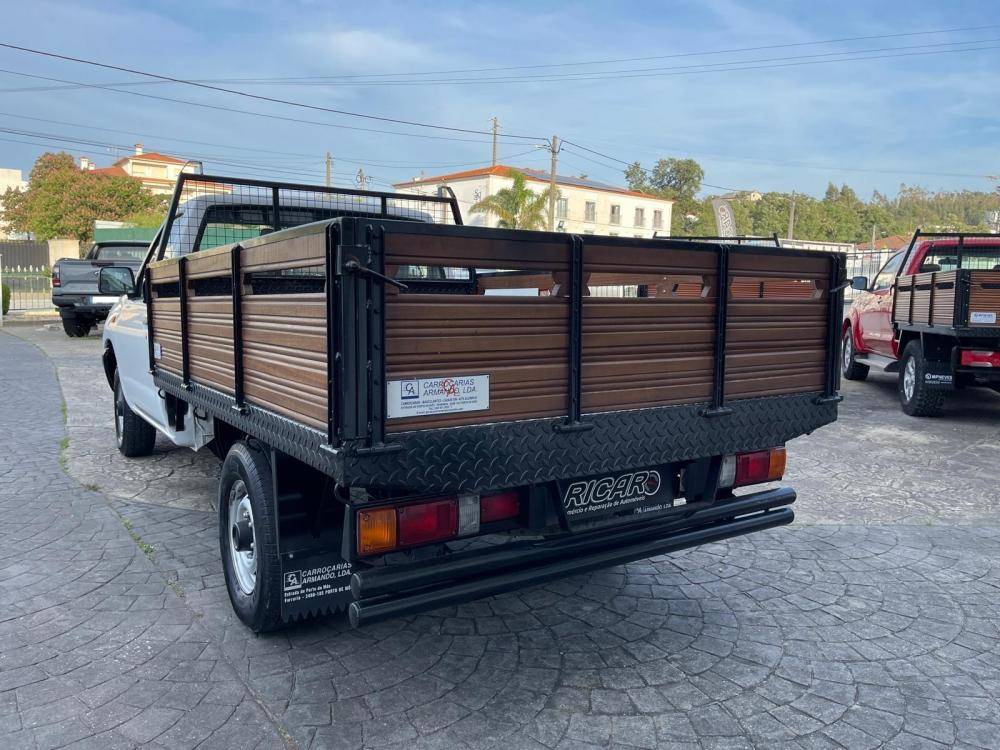 nissan-pick-up-1999-diesel-2494cc
