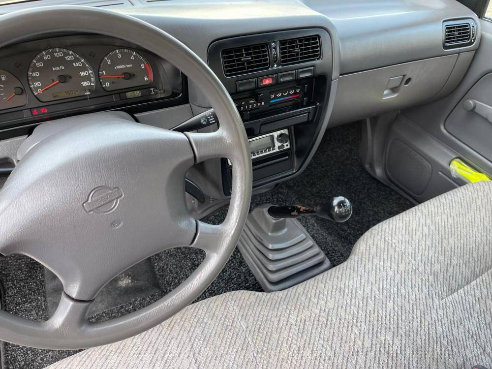 nissan-pick-up-1999-diesel-2494cc