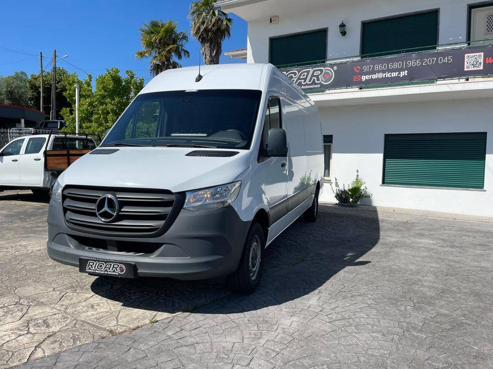 mercedes-benz-sprinter-2022-diesel-1950cc